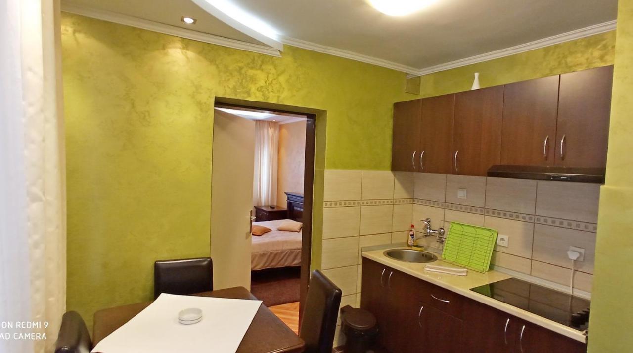 Konaciste Zlatibor Aparthotel ภายนอก รูปภาพ