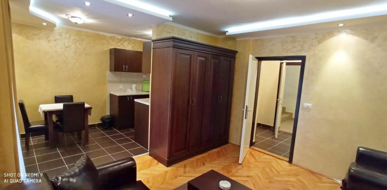Konaciste Zlatibor Aparthotel ภายนอก รูปภาพ